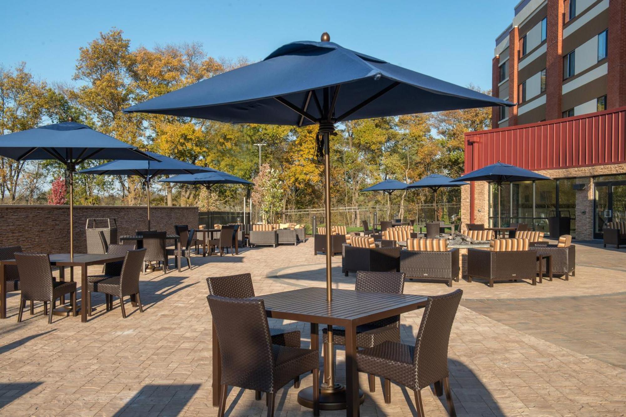 Courtyard By Marriott Shippensburg Ξενοδοχείο Εξωτερικό φωτογραφία