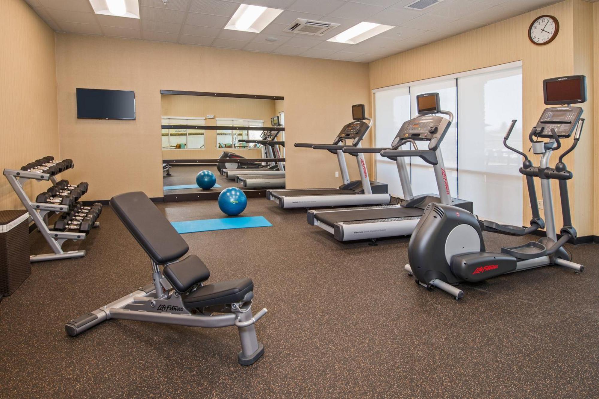 Courtyard By Marriott Shippensburg Ξενοδοχείο Εξωτερικό φωτογραφία