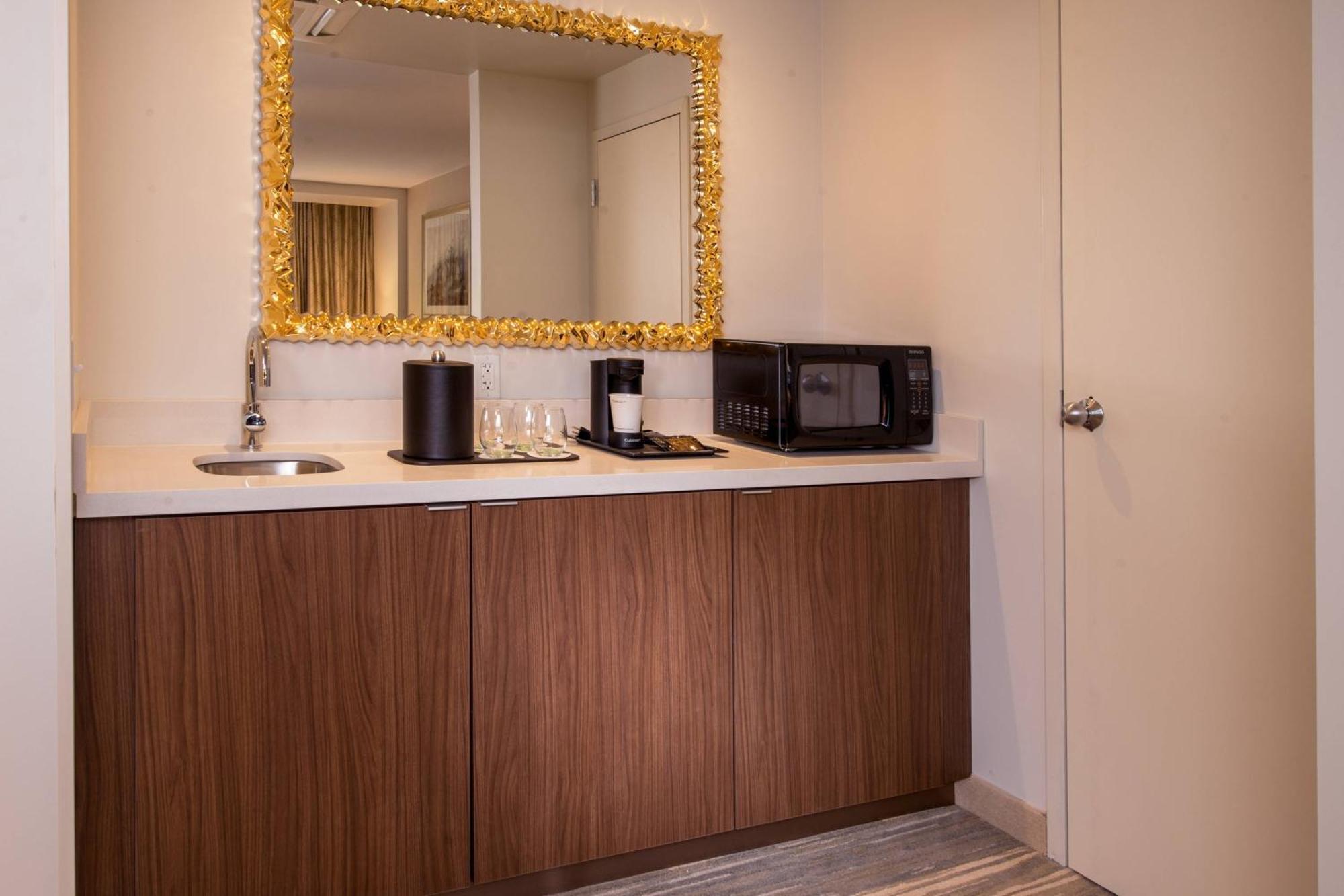 Courtyard By Marriott Shippensburg Ξενοδοχείο Εξωτερικό φωτογραφία