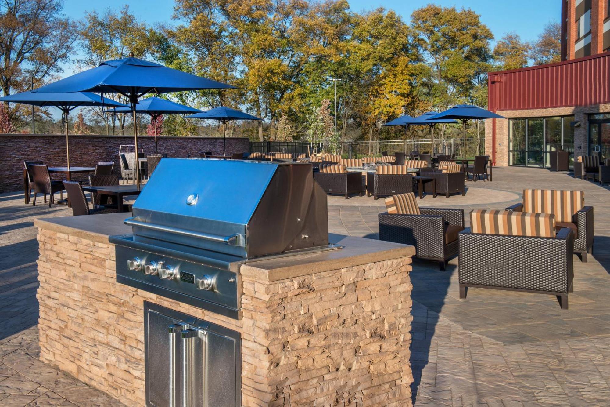 Courtyard By Marriott Shippensburg Ξενοδοχείο Εξωτερικό φωτογραφία